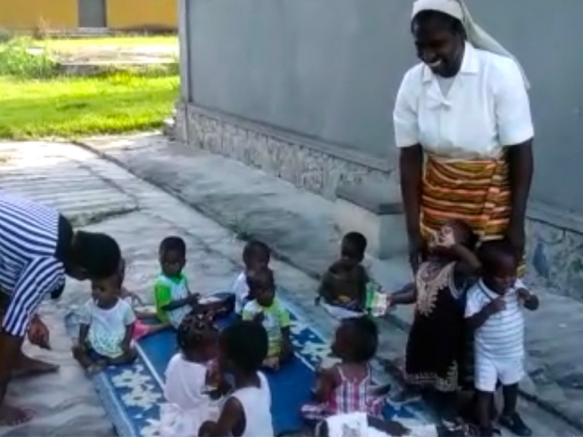 POUPONIERE DE BLOLEQUIN